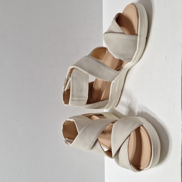 Dr Scholl's Cream Time Off Fun Padded Insole Strappy Comfort Wedge Sandal Size 9 - Picture 5 of 15